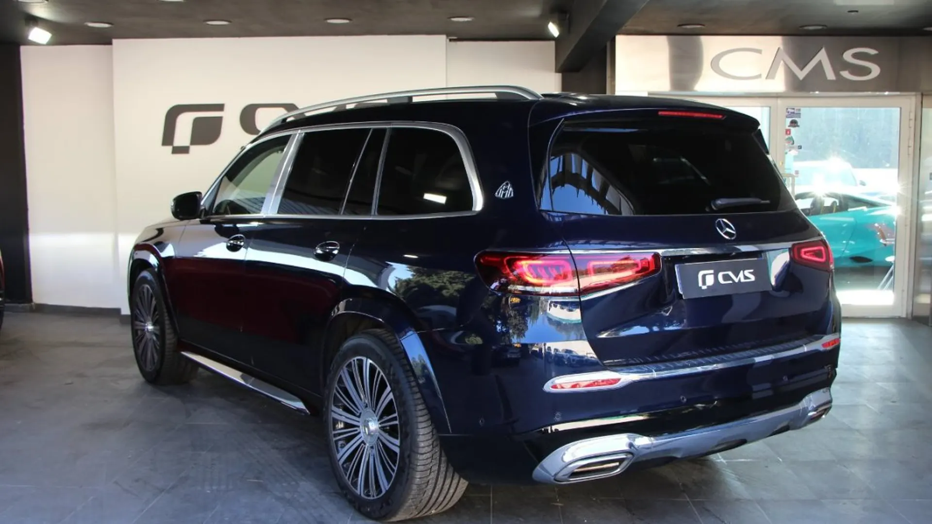 Mercedes-Benz GLS — photo 33