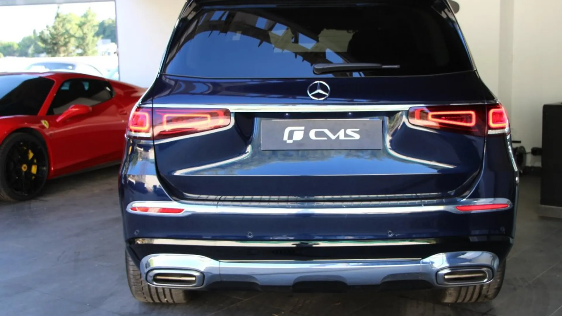 Mercedes-Benz GLS — photo 34