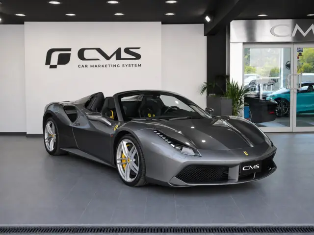 Ferrari 488