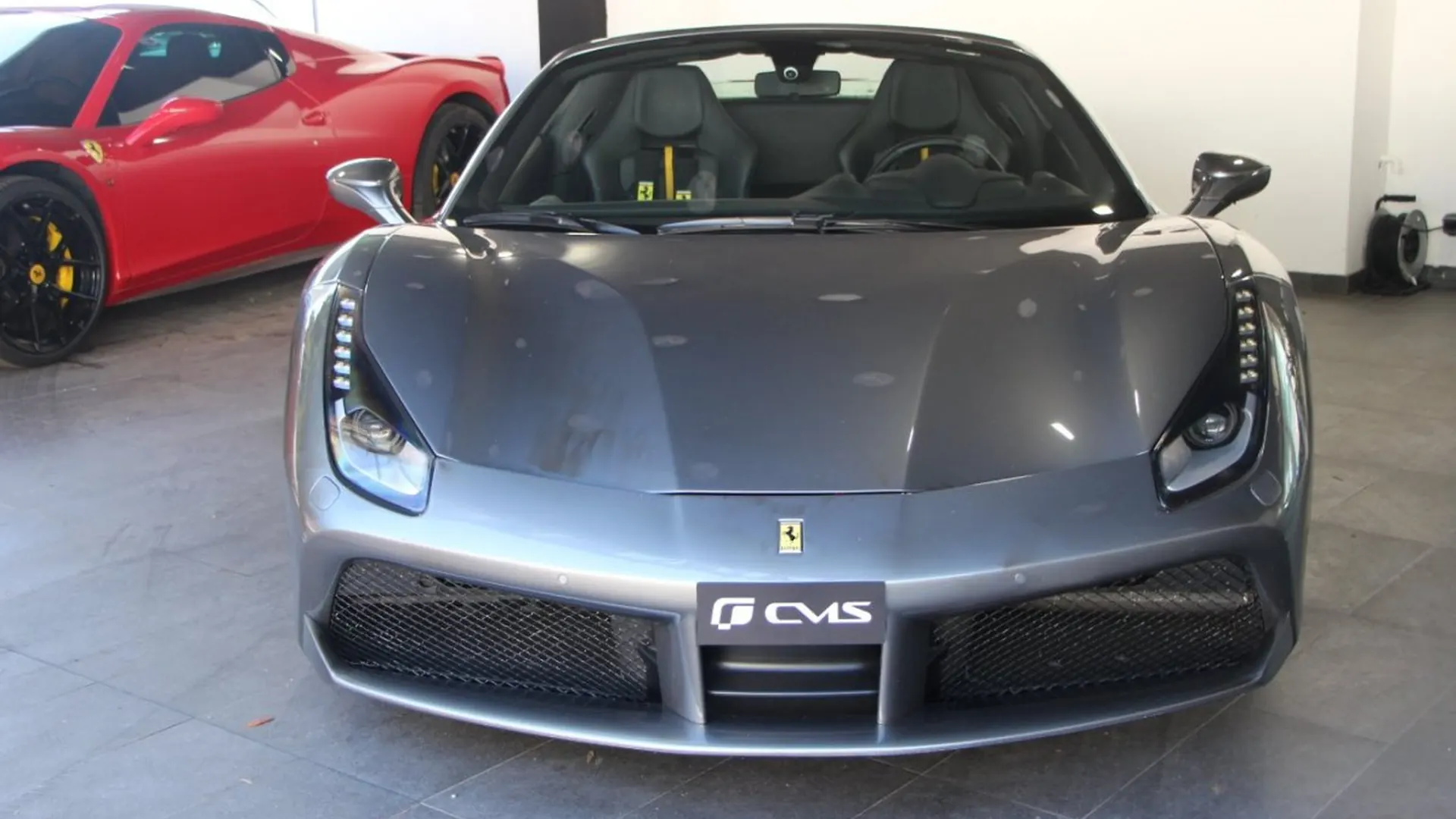 Ferrari 488 — photo 3