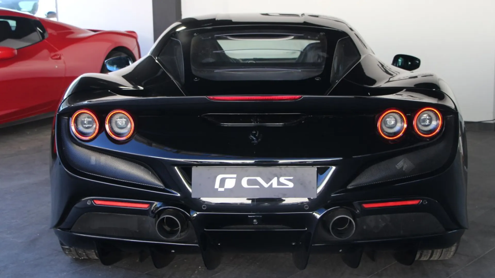 Ferrari F8 — photo 8