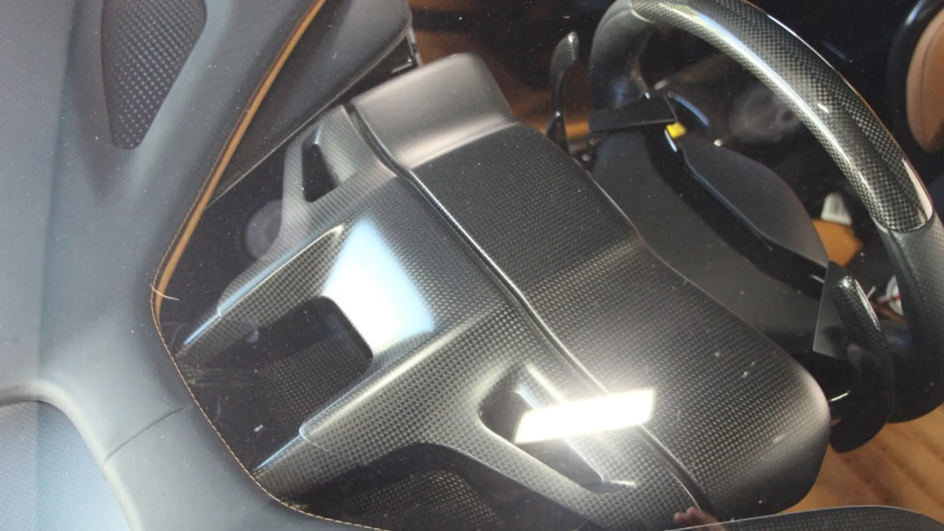 Ferrari 296 — photo 16