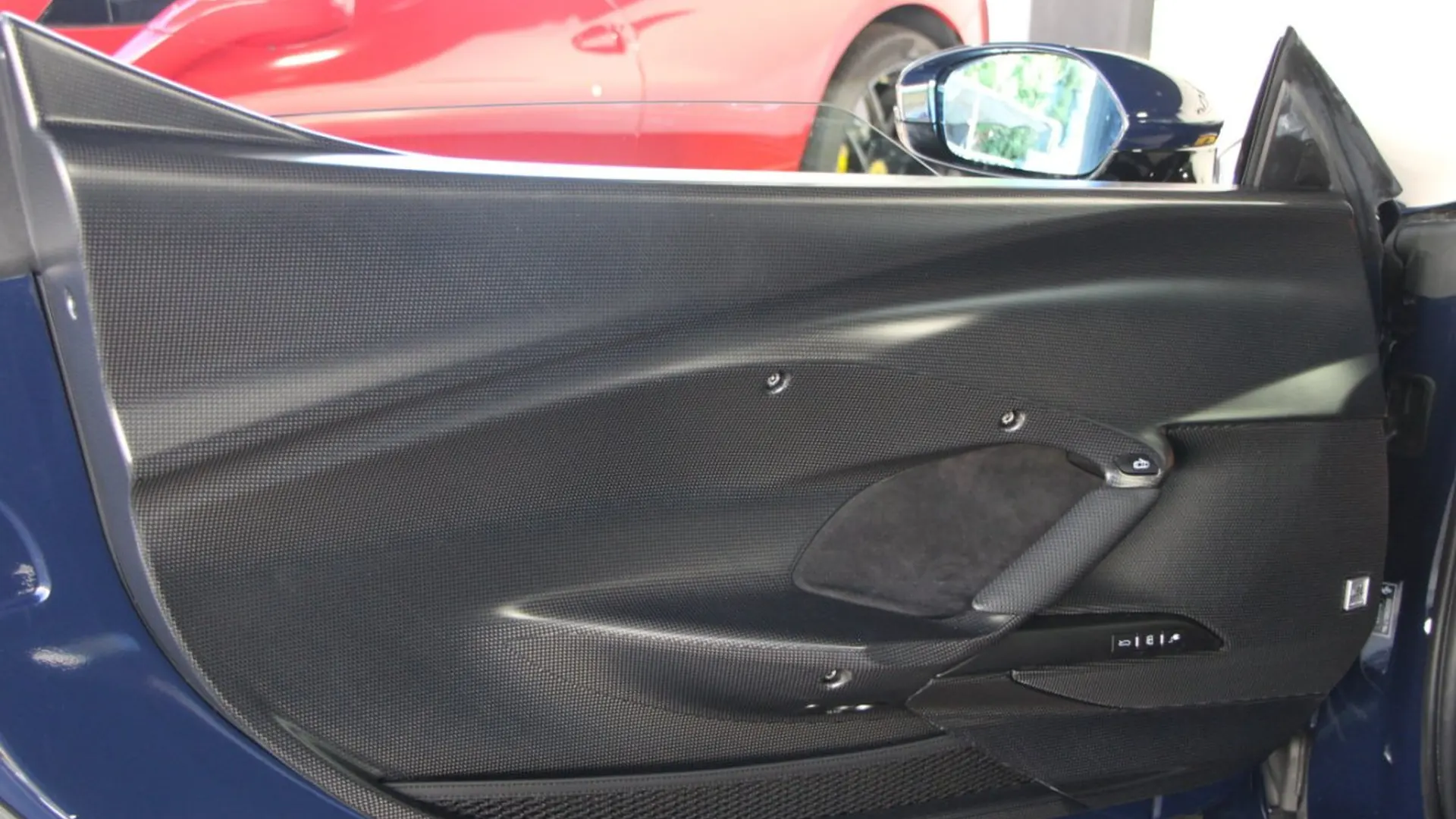 Ferrari 296 — photo 29