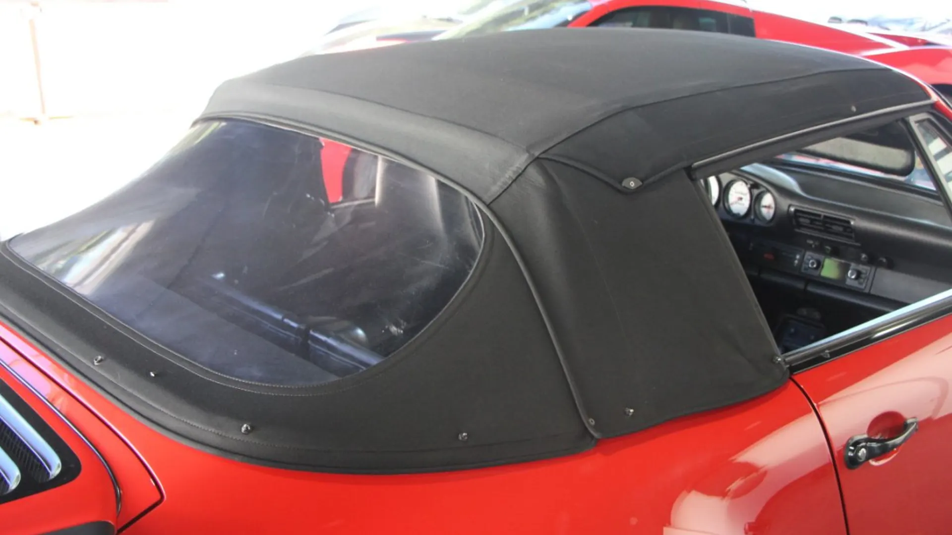 Porsche 911 — photo 43