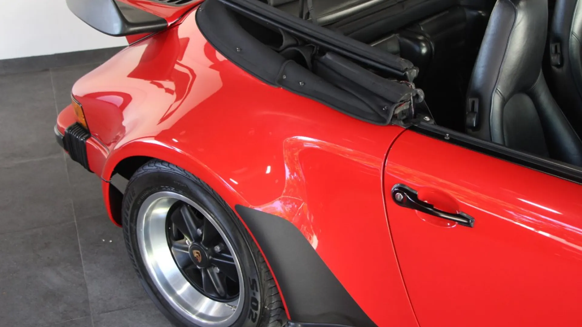 Porsche 911 — photo 6