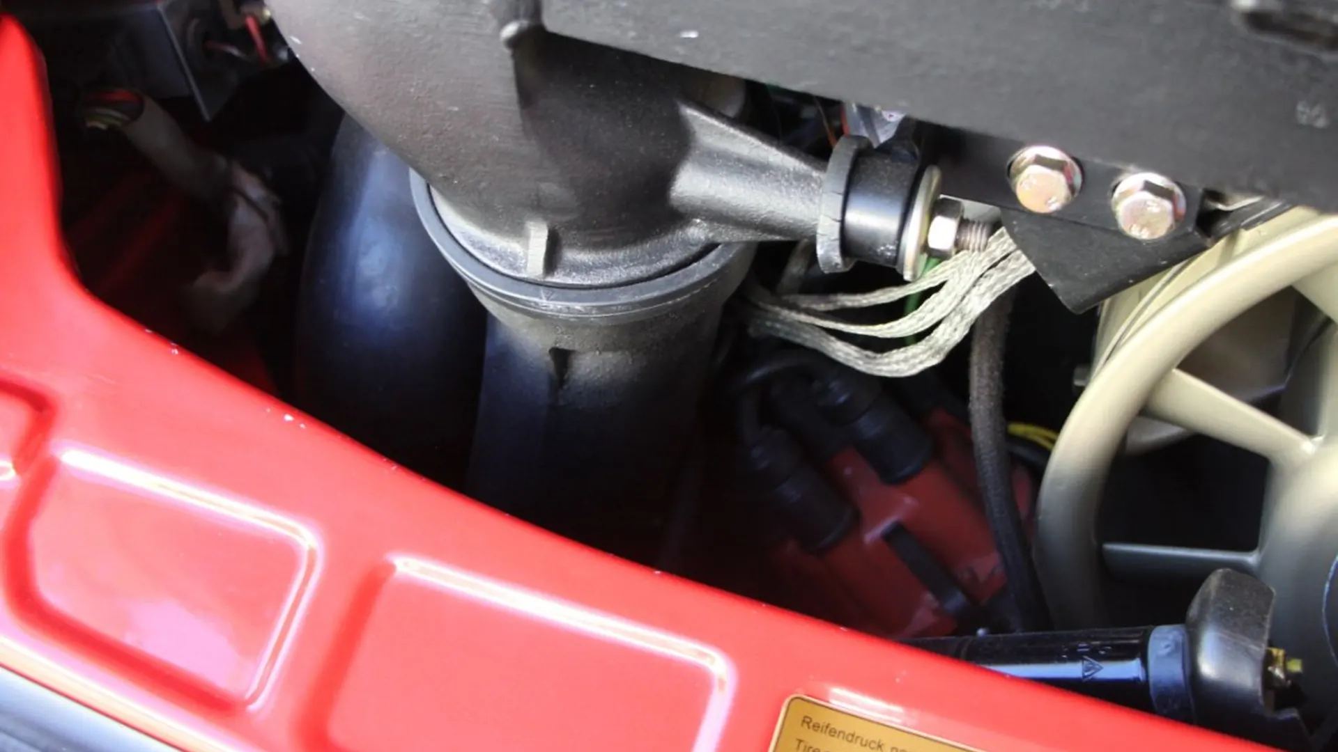 Porsche 911 — photo 40