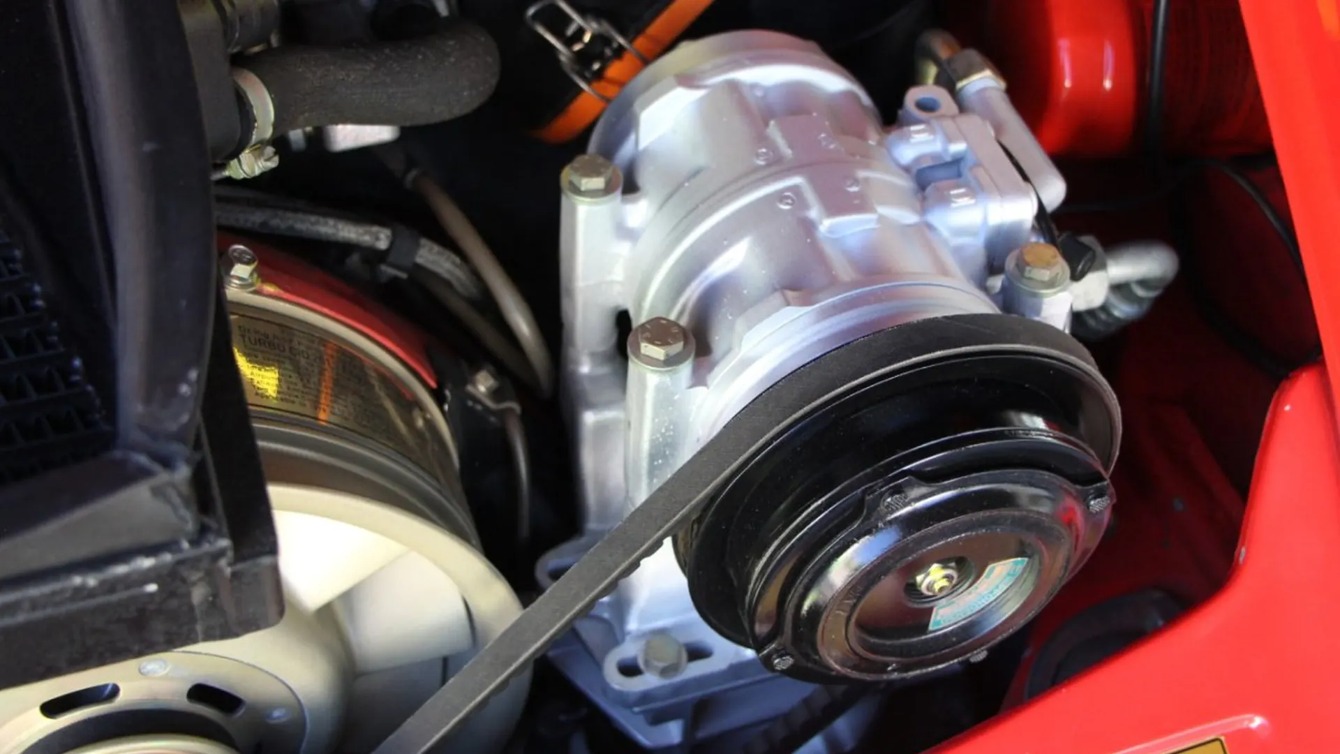 Porsche 911 — photo 37