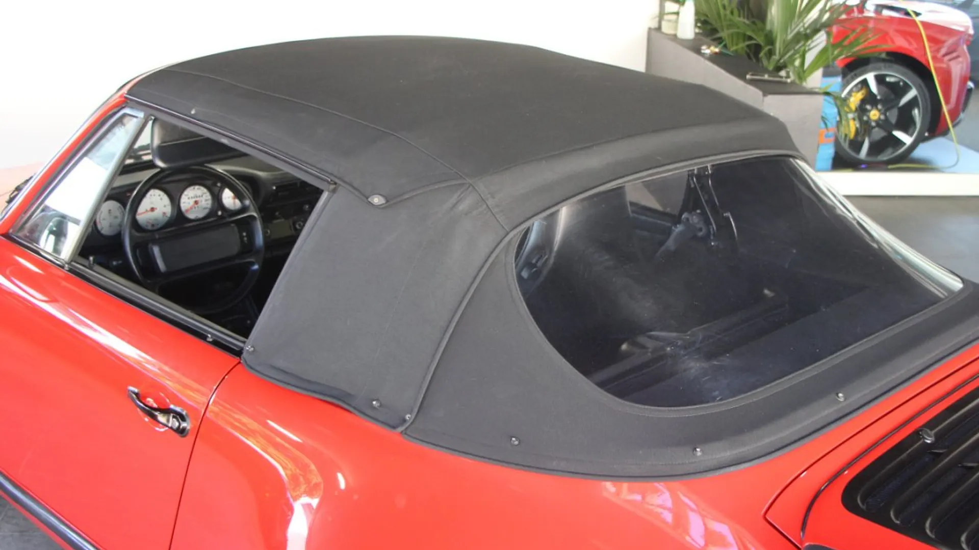 Porsche 911 — photo 41