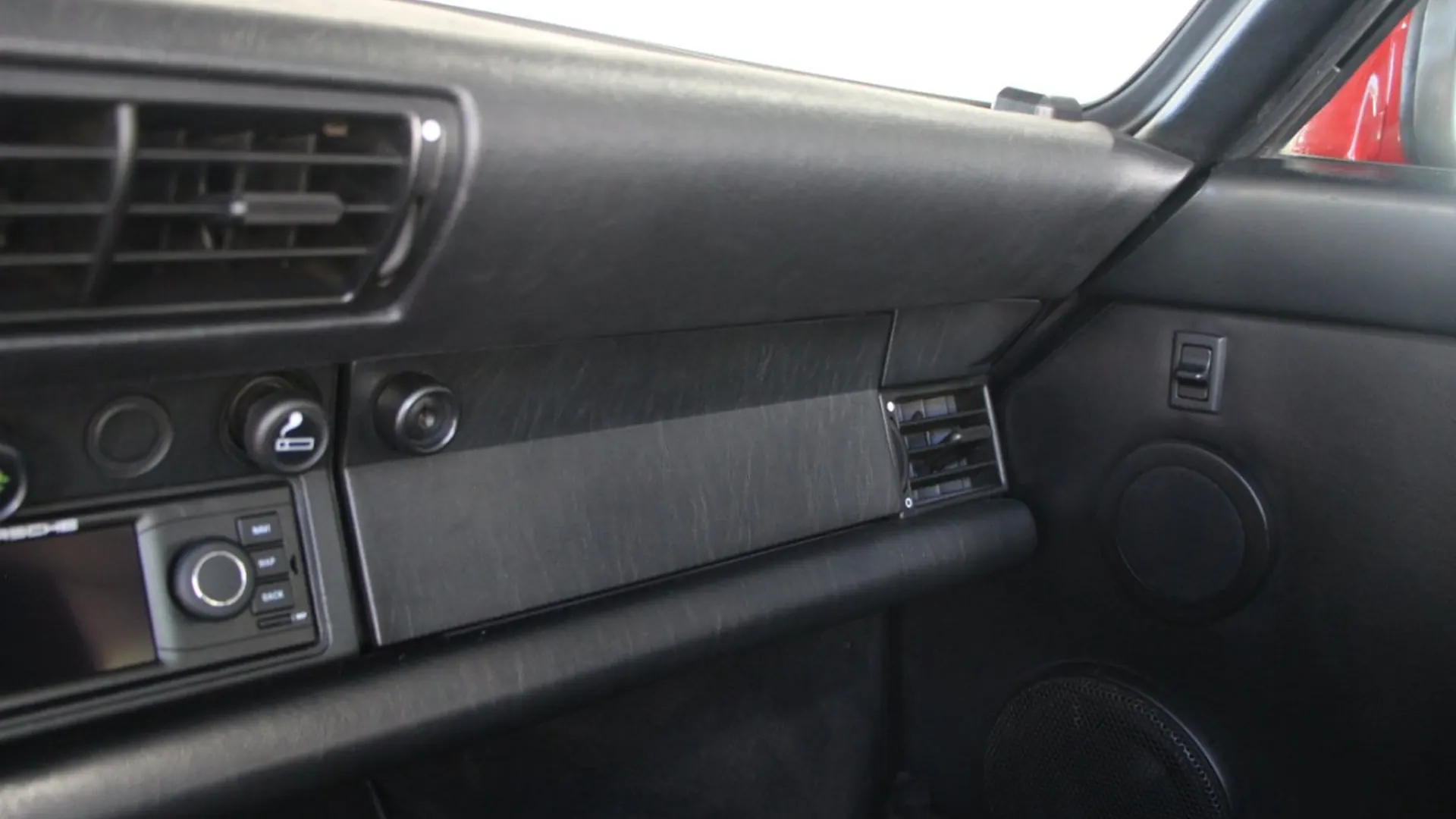 Porsche 911 — photo 35