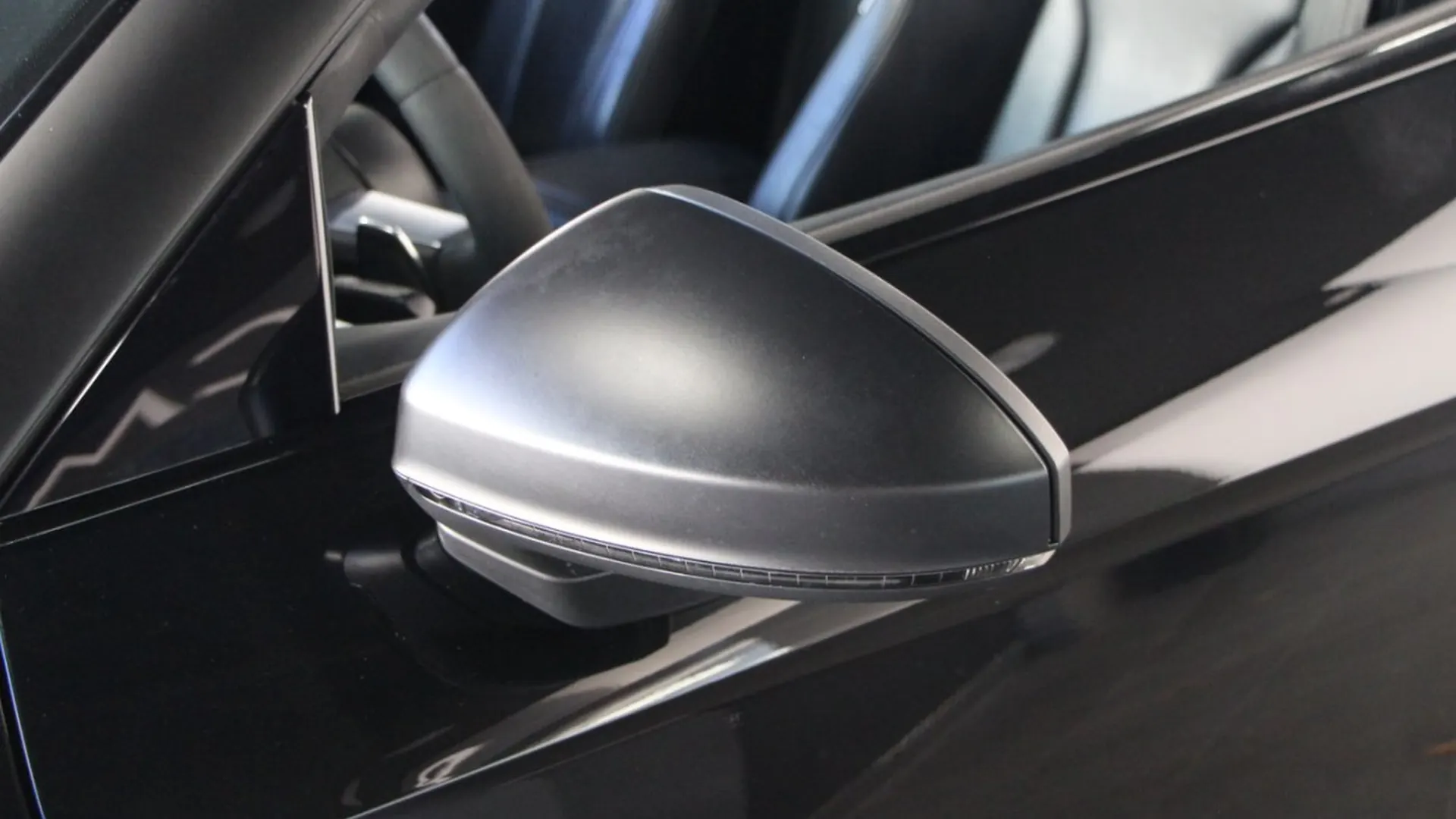 Audi R8 — photo 10