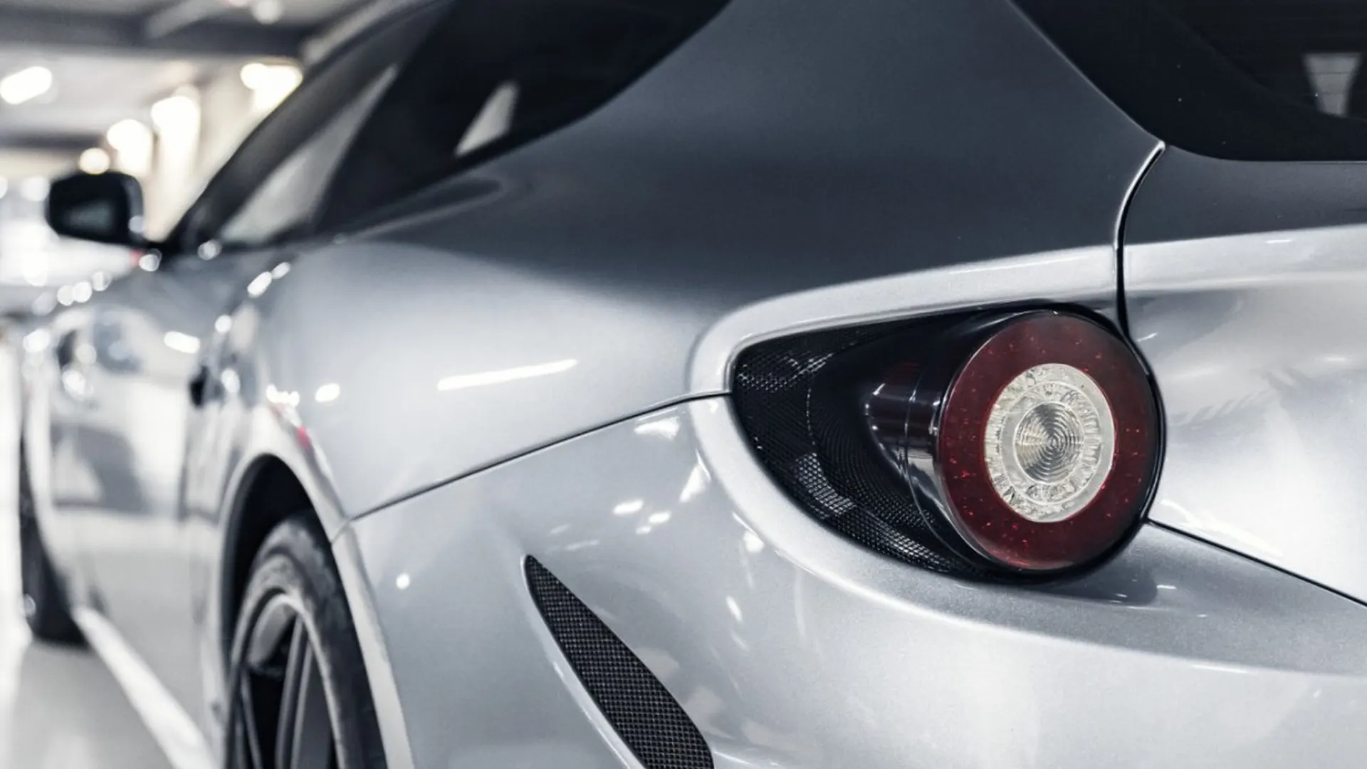 Ferrari FF — photo 16