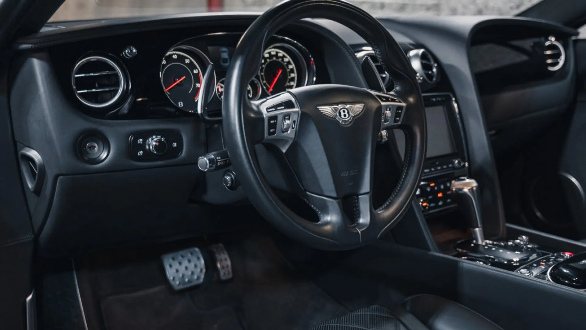 Bentley Continental — photo 24