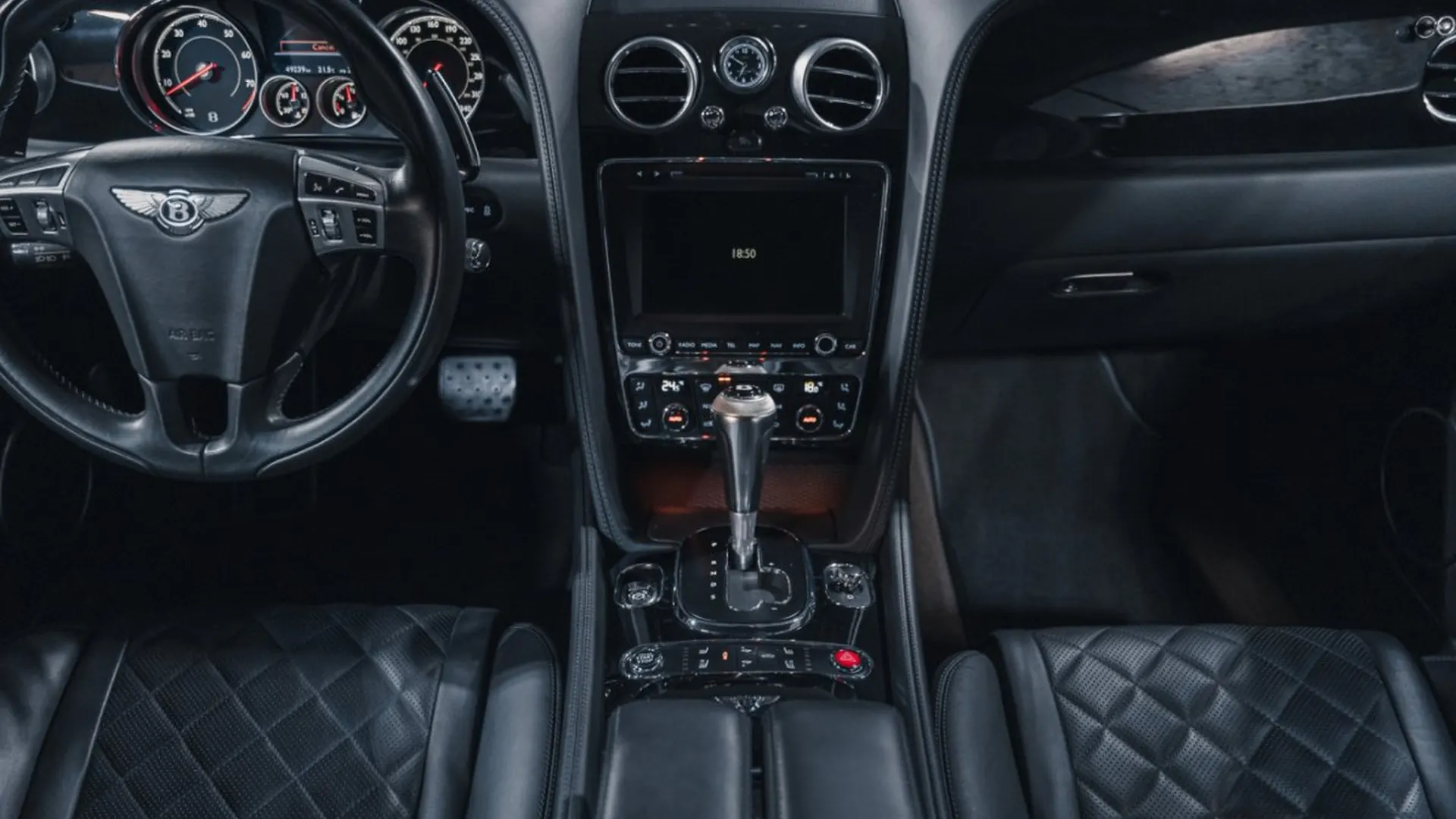 Bentley Continental — photo 26