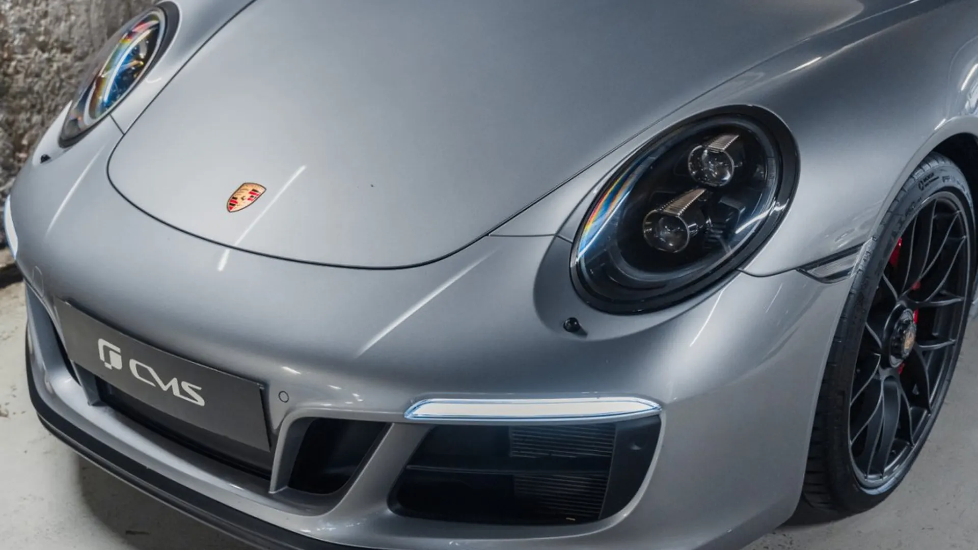 Porsche 911 — photo 6