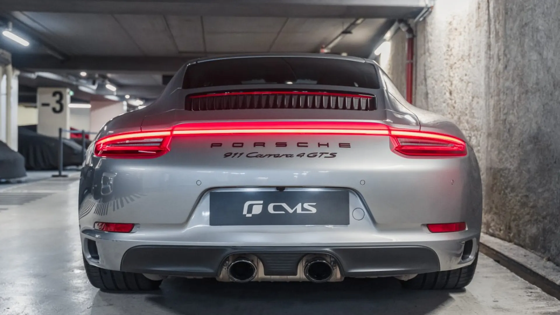 Porsche 911 — photo 5