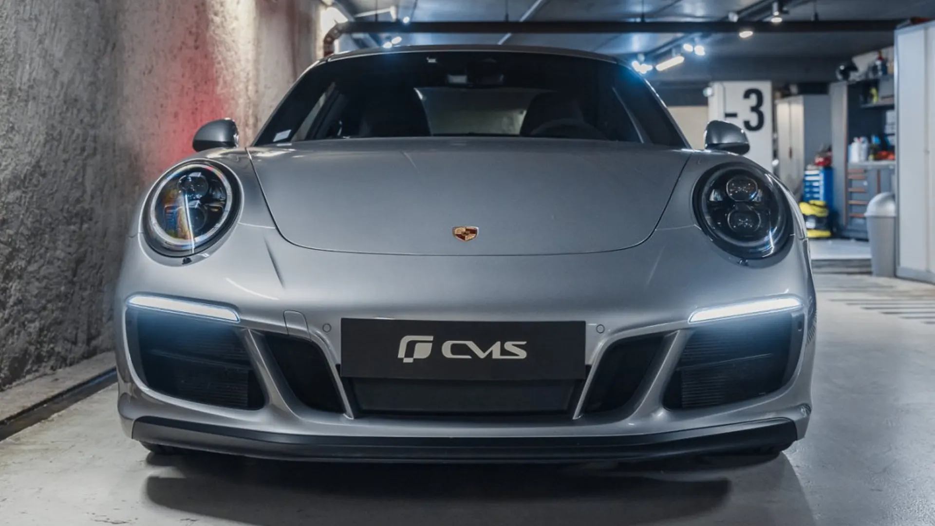 Porsche 911 — photo 2