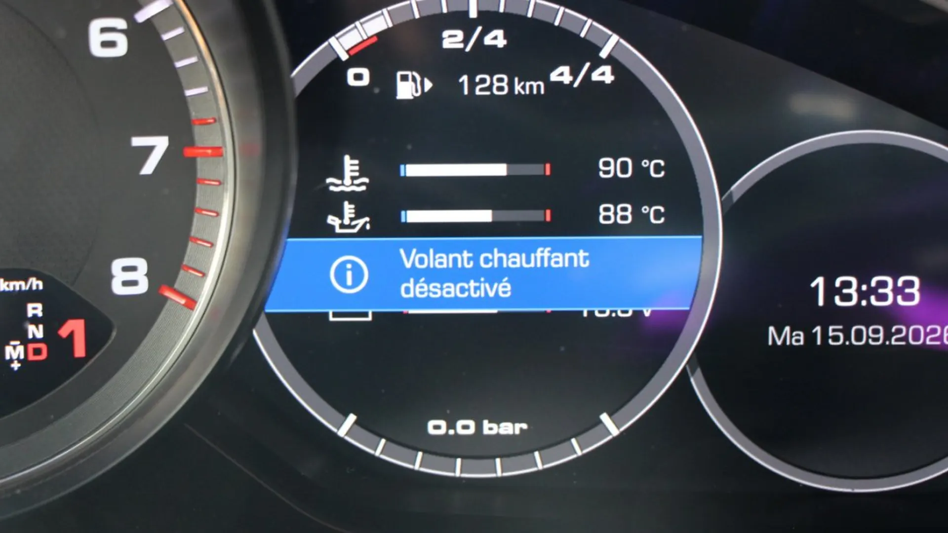 Porsche Cayenne — photo 25