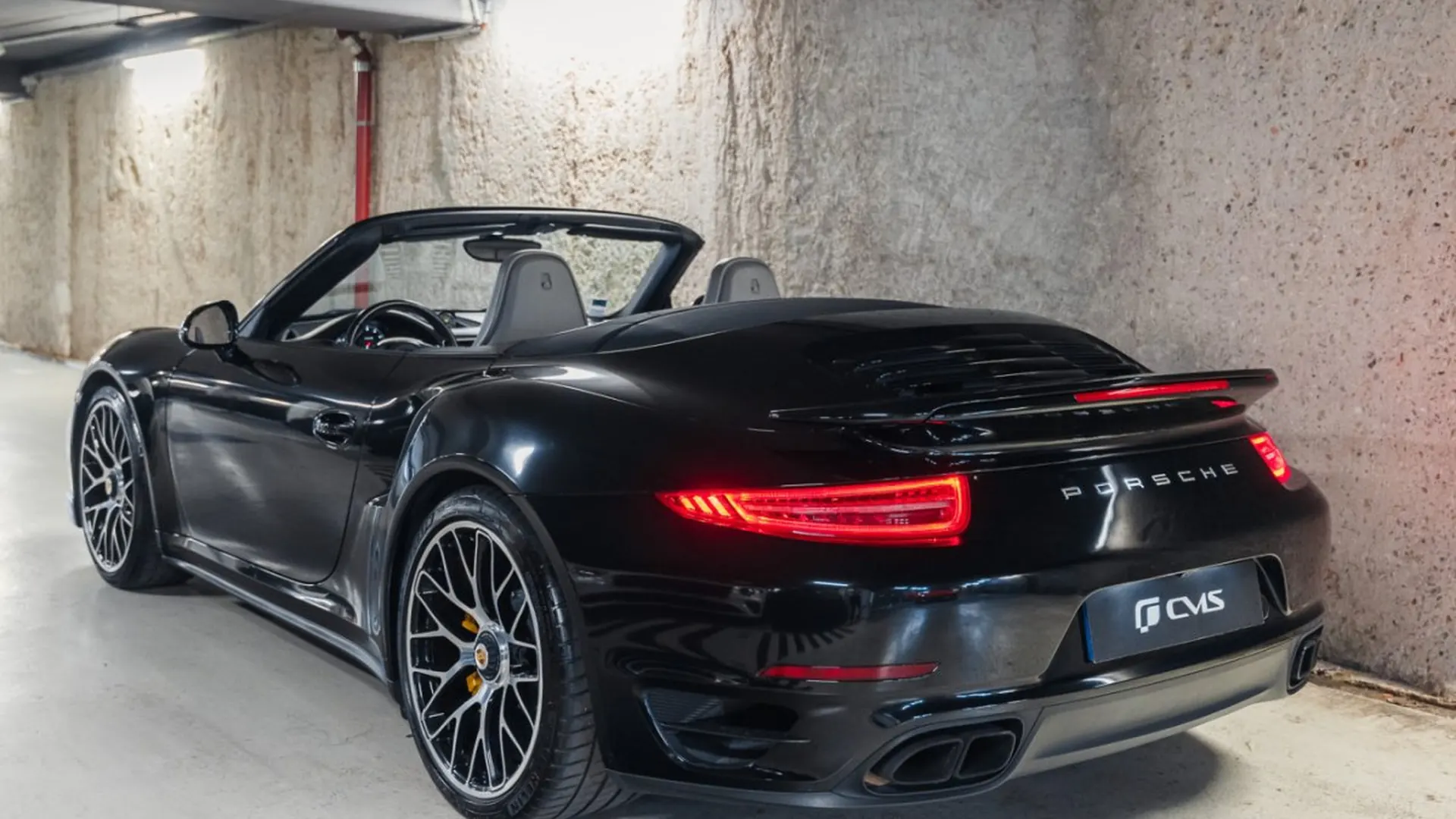 Porsche 911 — photo 4