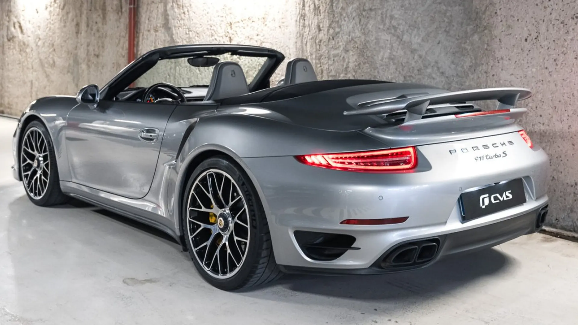 Porsche 911 — photo 48