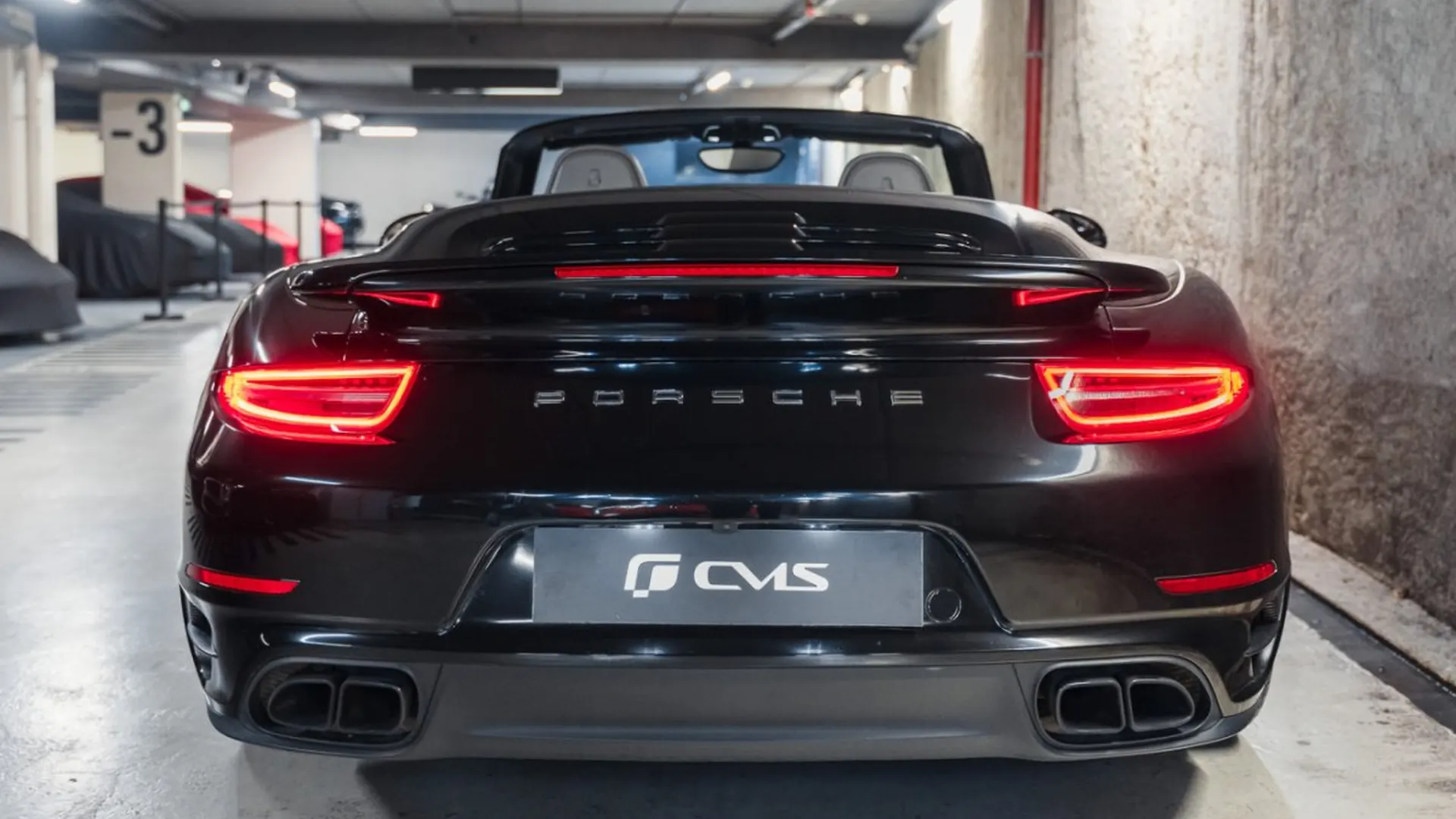 Porsche 911 — photo 5
