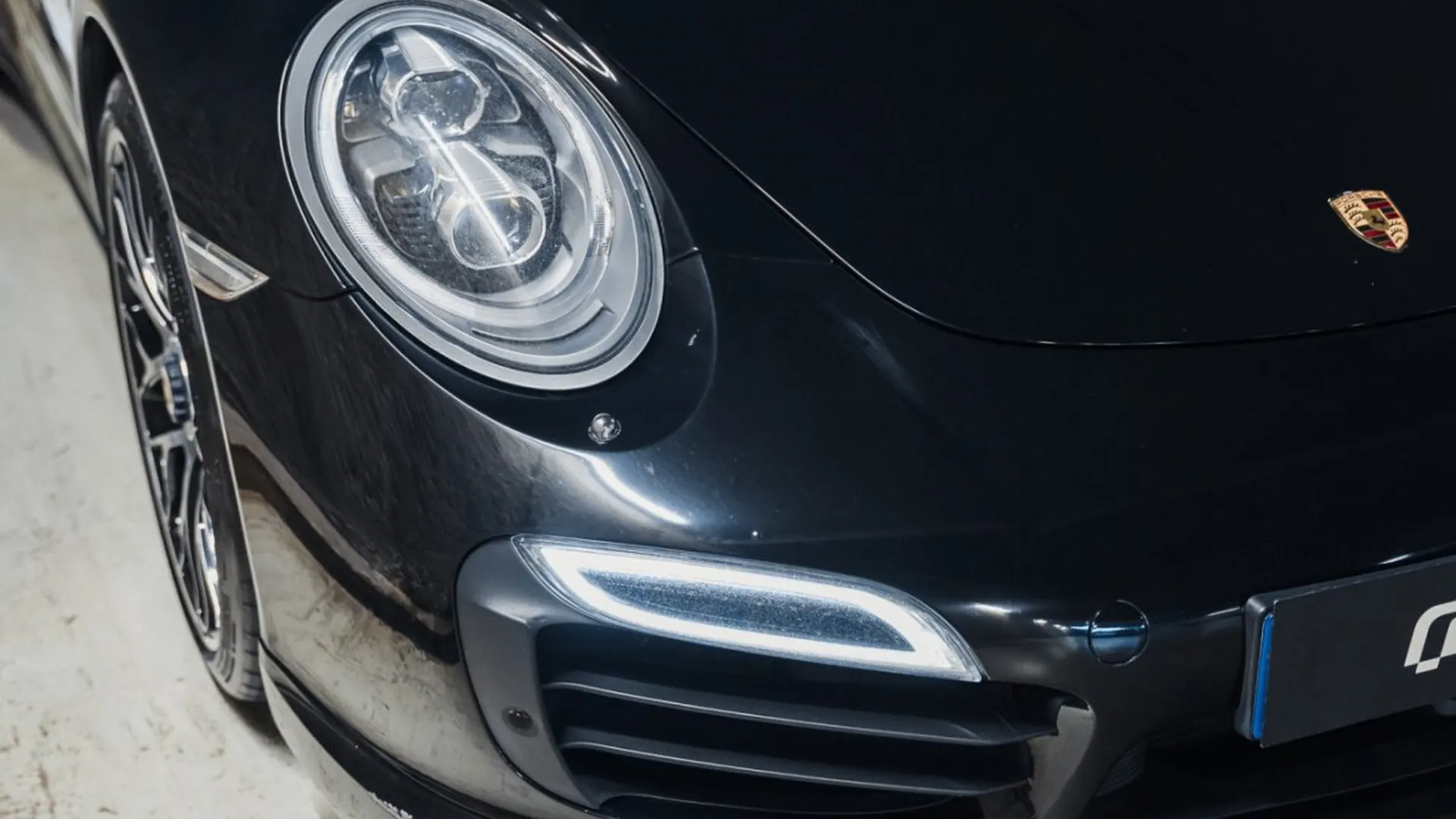 Porsche 911 — photo 20