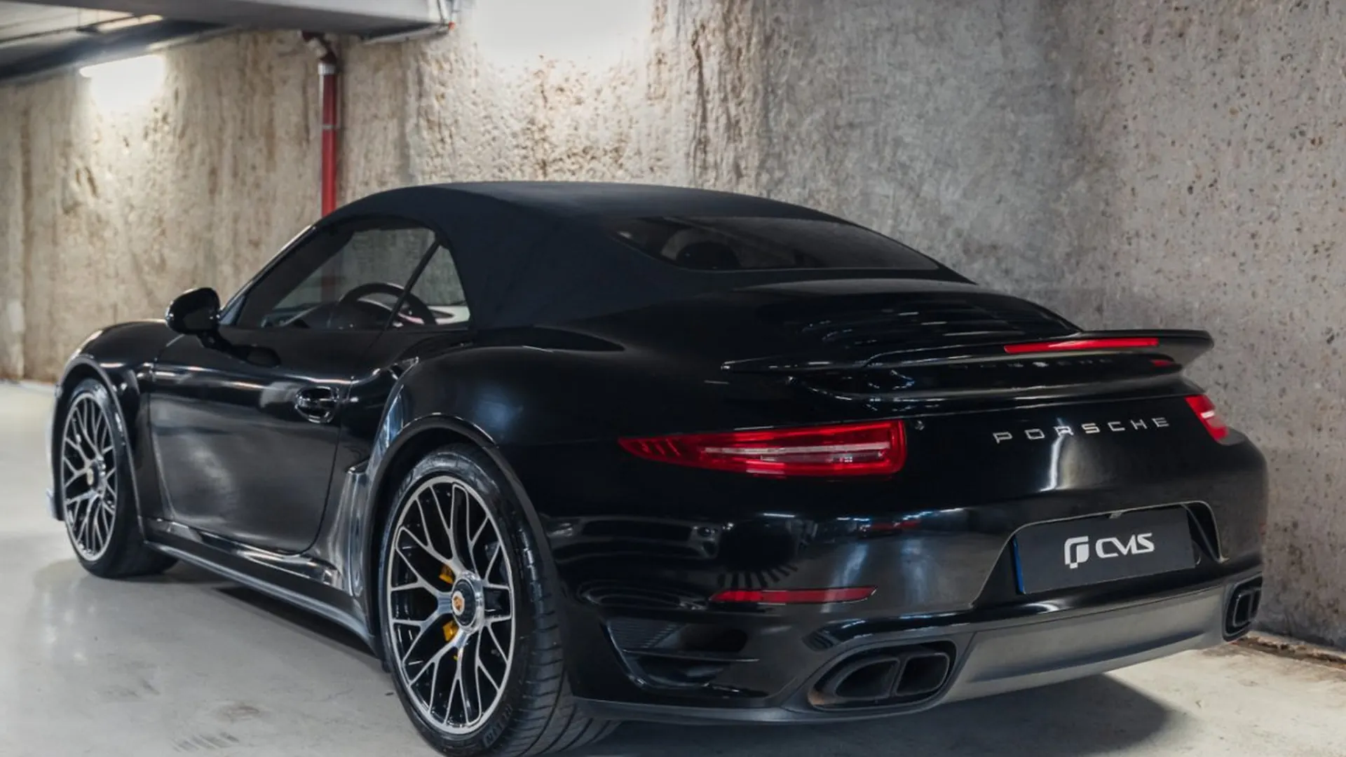 Porsche 911 — photo 8