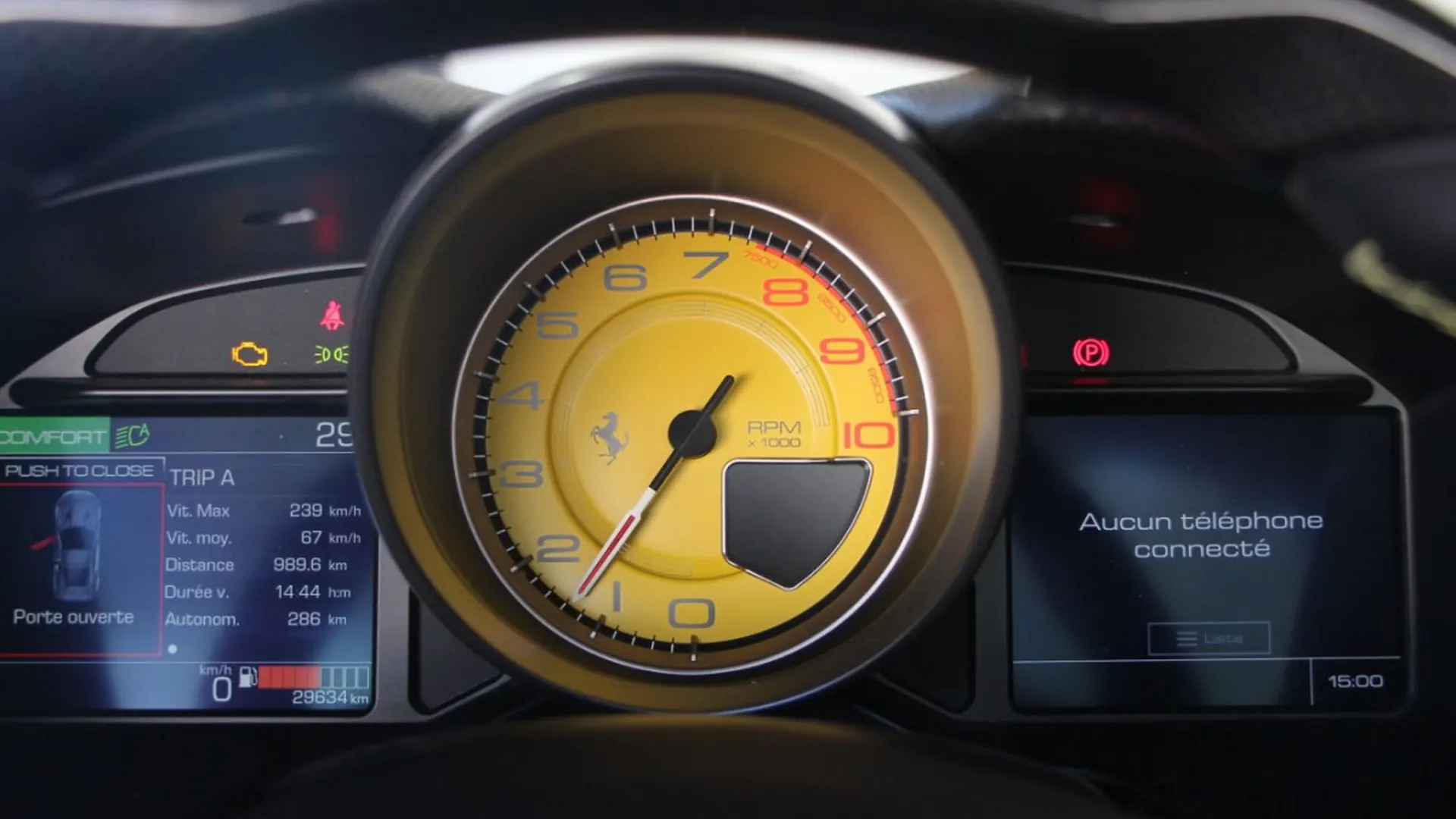 Ferrari Portofino — photo 12