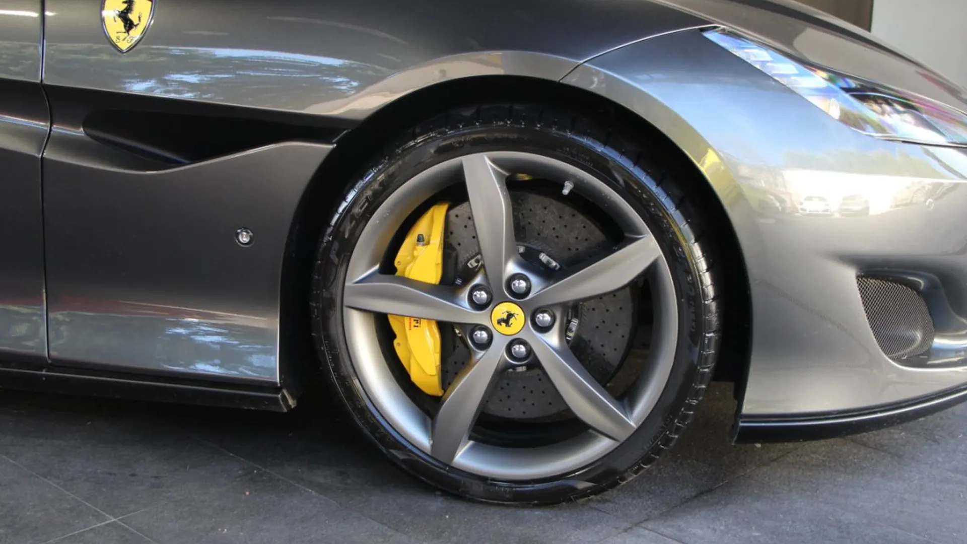 Ferrari Portofino — photo 4