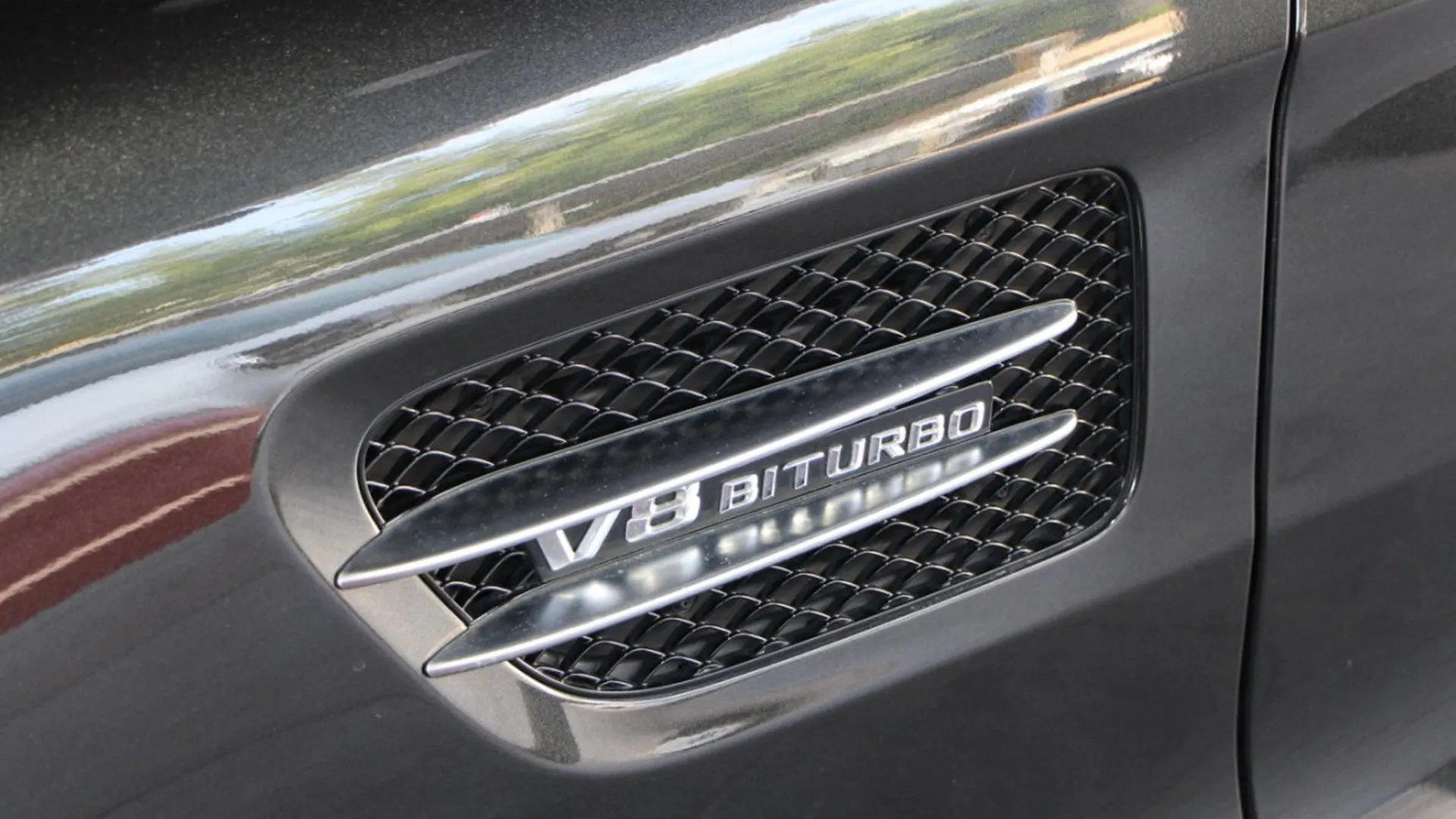 Mercedes-Benz AMG GT — photo 29