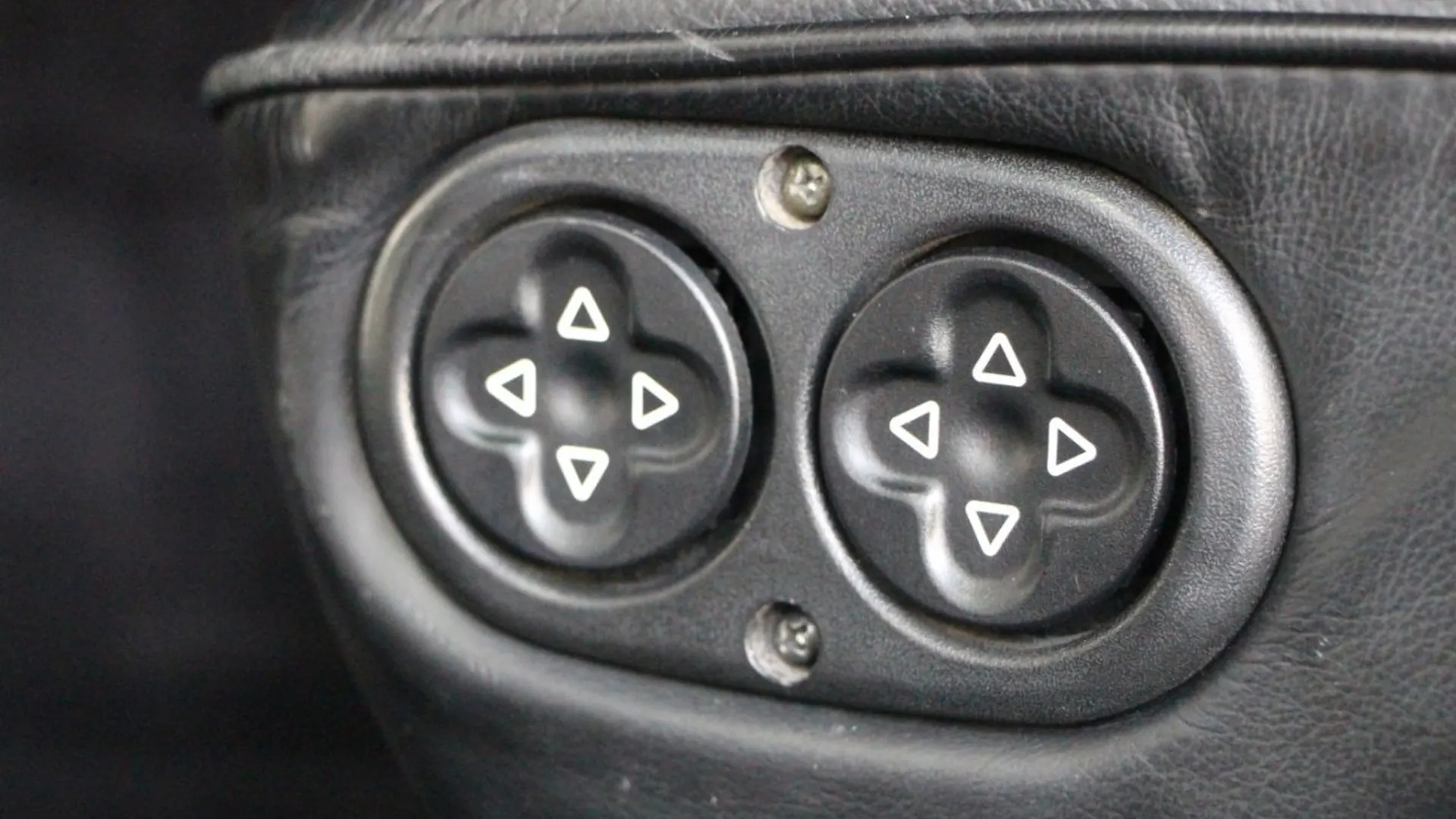 Porsche 911 — photo 14