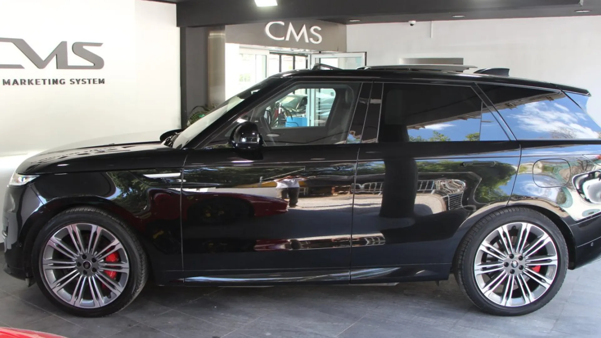 Land Rover Range Rover Sport — photo 4
