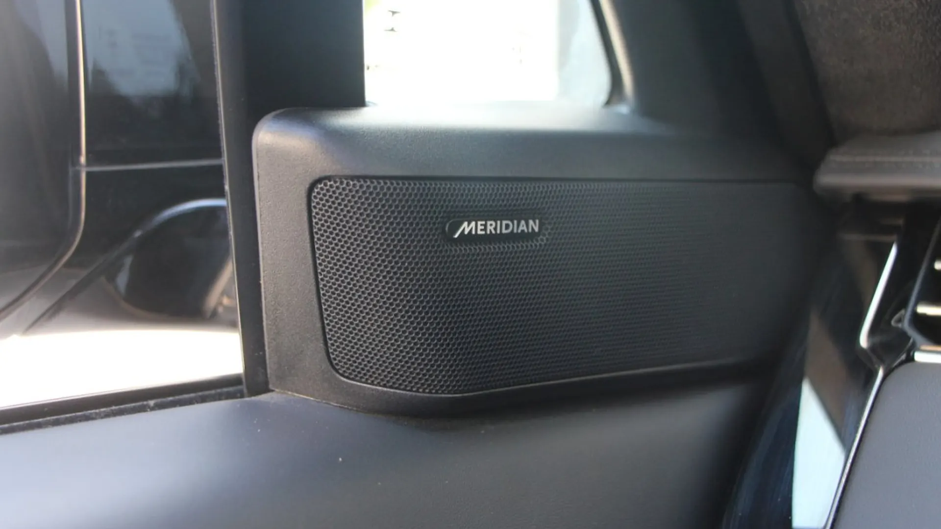 Land Rover Range Rover Sport — photo 25
