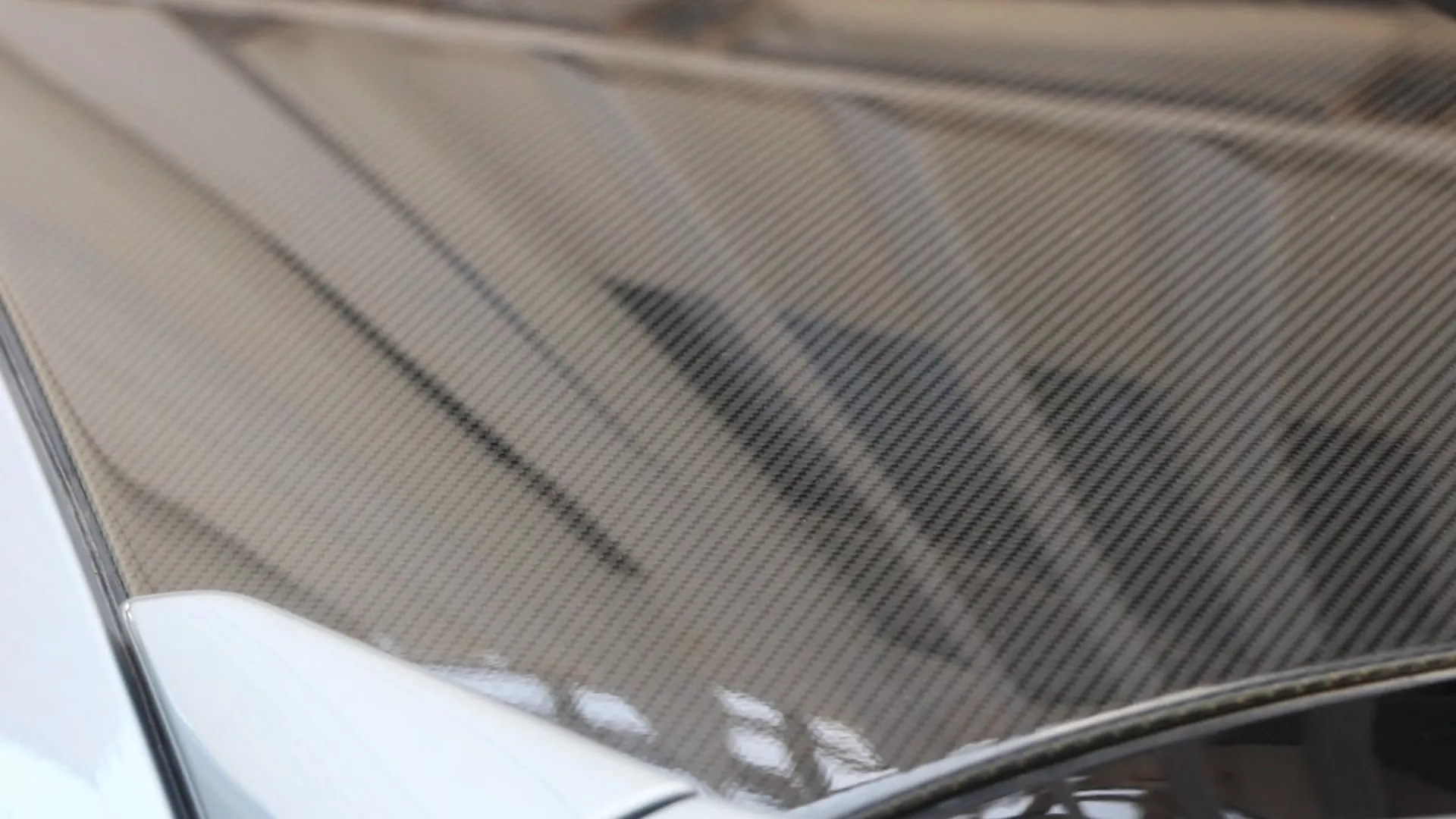 Porsche Cayenne — photo 31