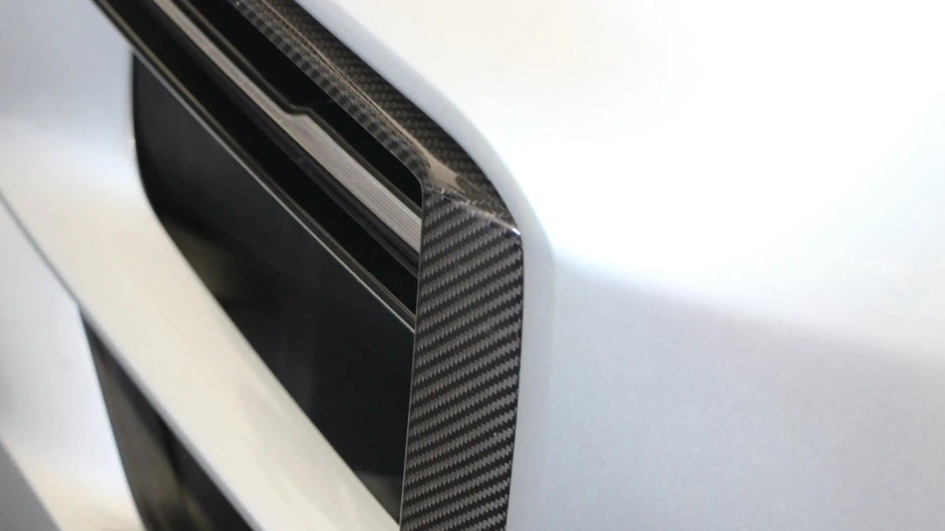 Porsche Cayenne — photo 11