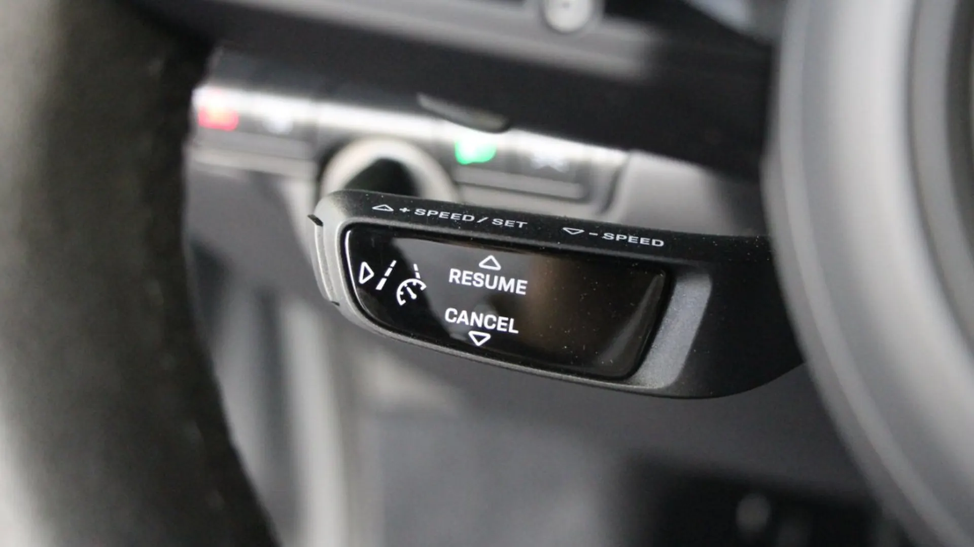 Porsche 911 — photo 22