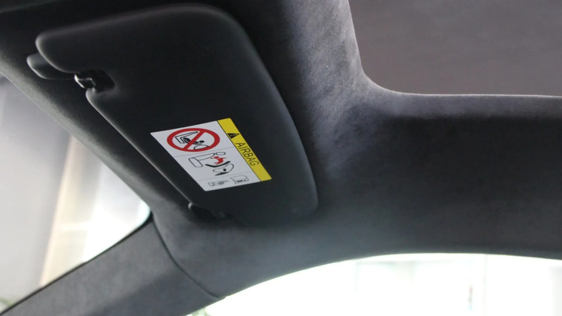 Porsche 911 — photo 30