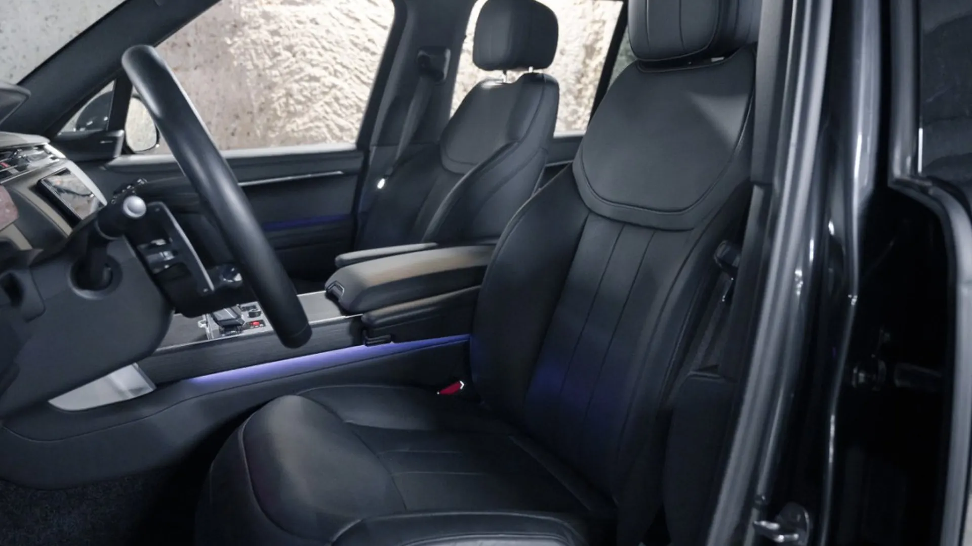 Land Rover Range Rover — photo 19
