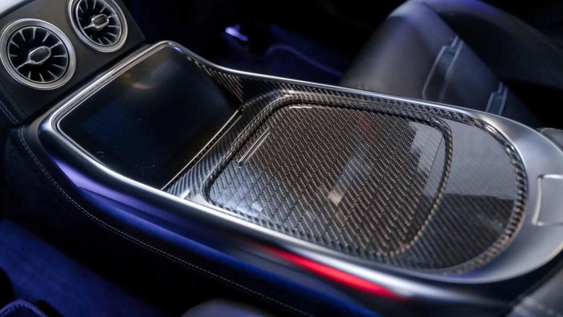 Mercedes-Benz AMG GT — photo 44