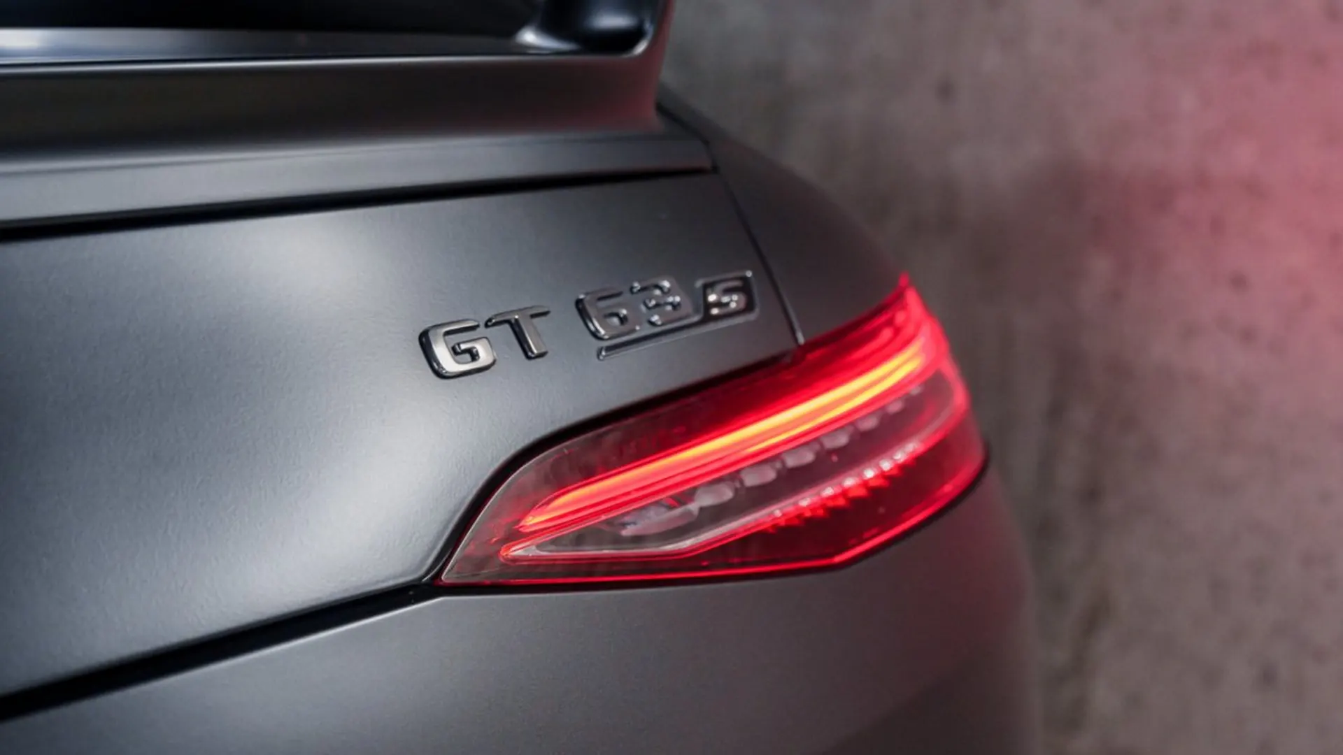 Mercedes-Benz AMG GT — photo 17