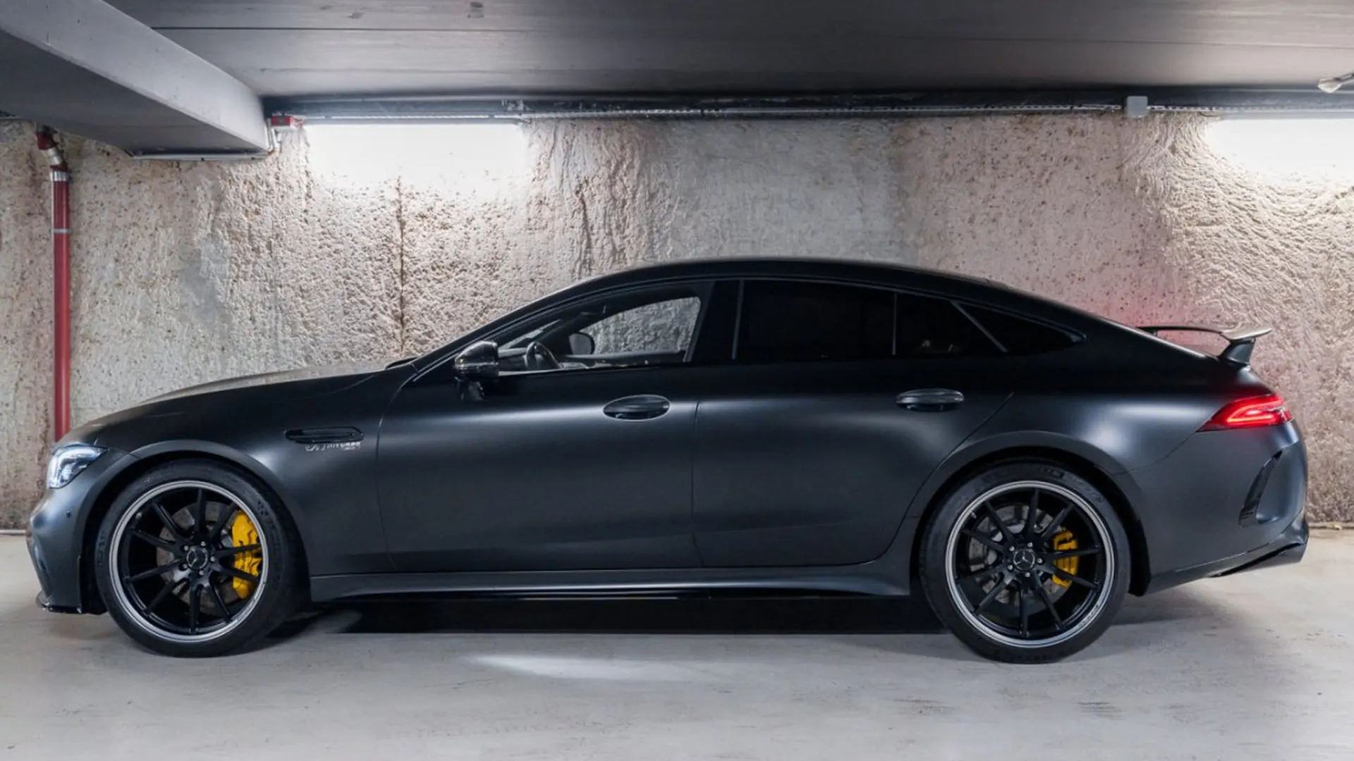Mercedes-Benz AMG GT — photo 3