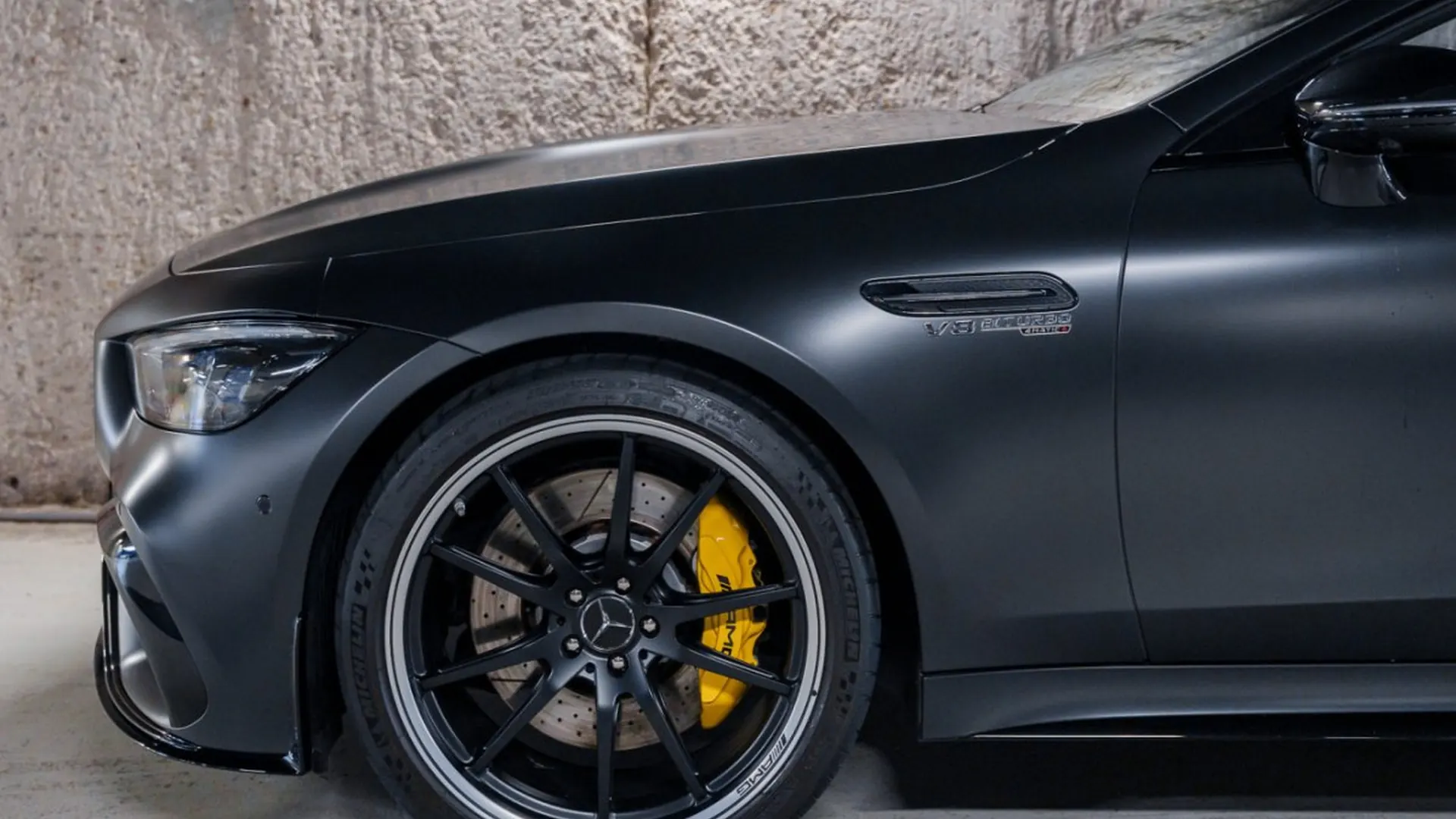 Mercedes-Benz AMG GT — photo 11