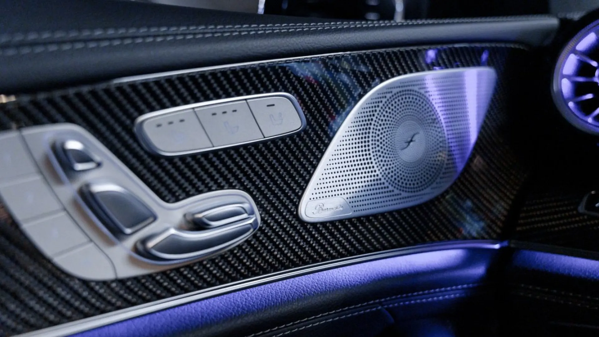 Mercedes-Benz AMG GT — photo 30