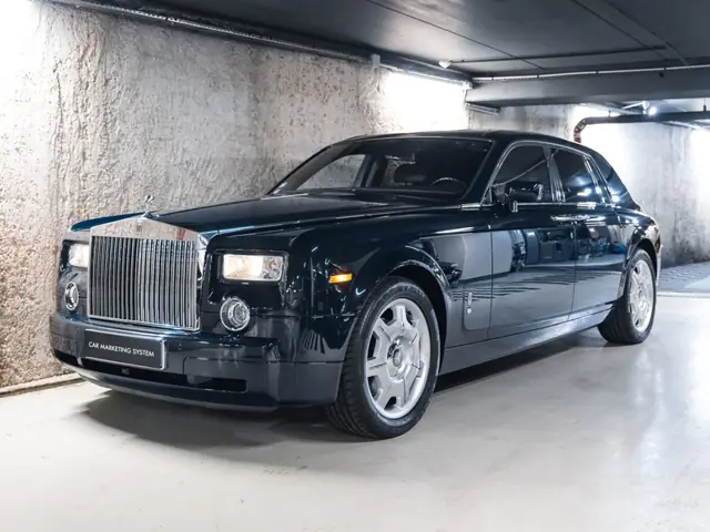 Rolls-Royce Phantom