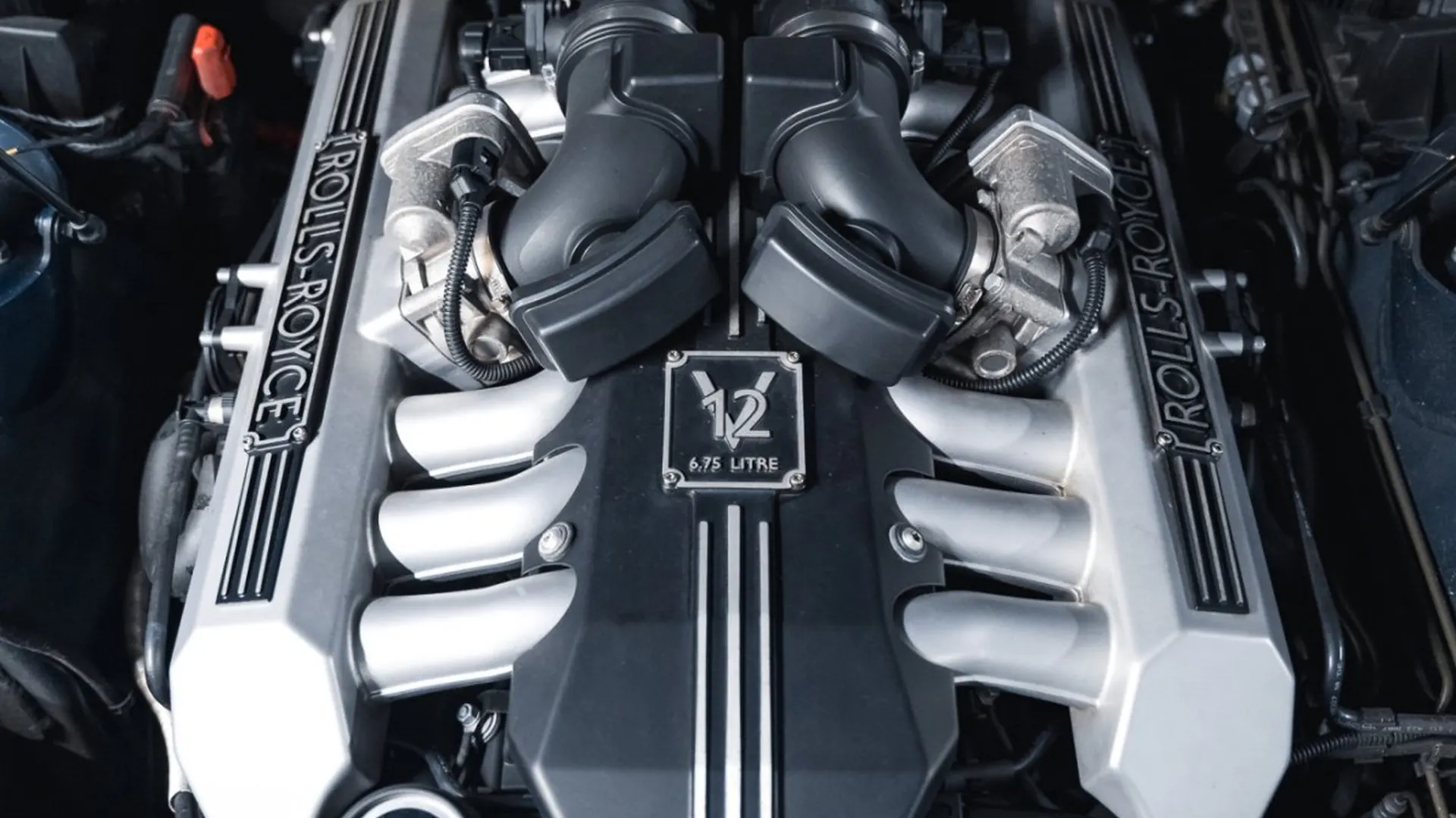 Rolls-Royce Phantom — photo 50
