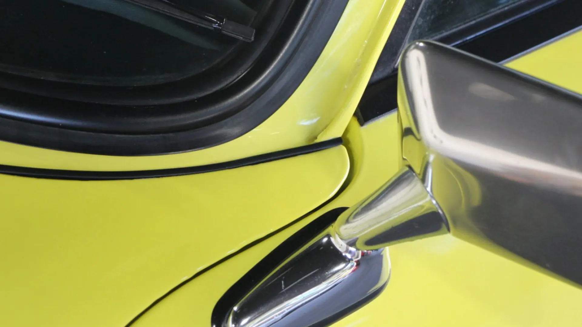 Porsche 911 — photo 21
