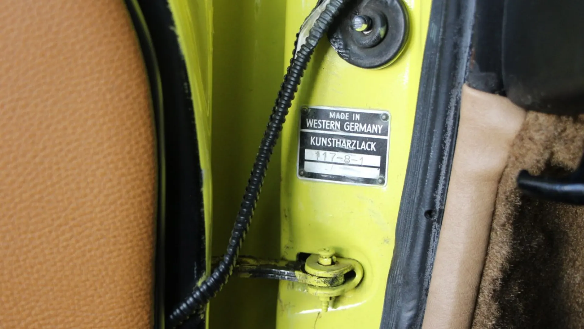 Porsche 911 — photo 15