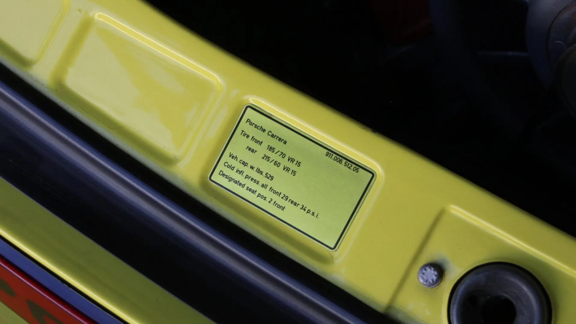 Porsche 911 — photo 25