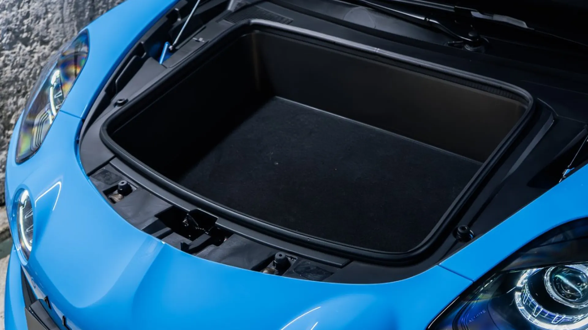 Alpine A110 — photo 29