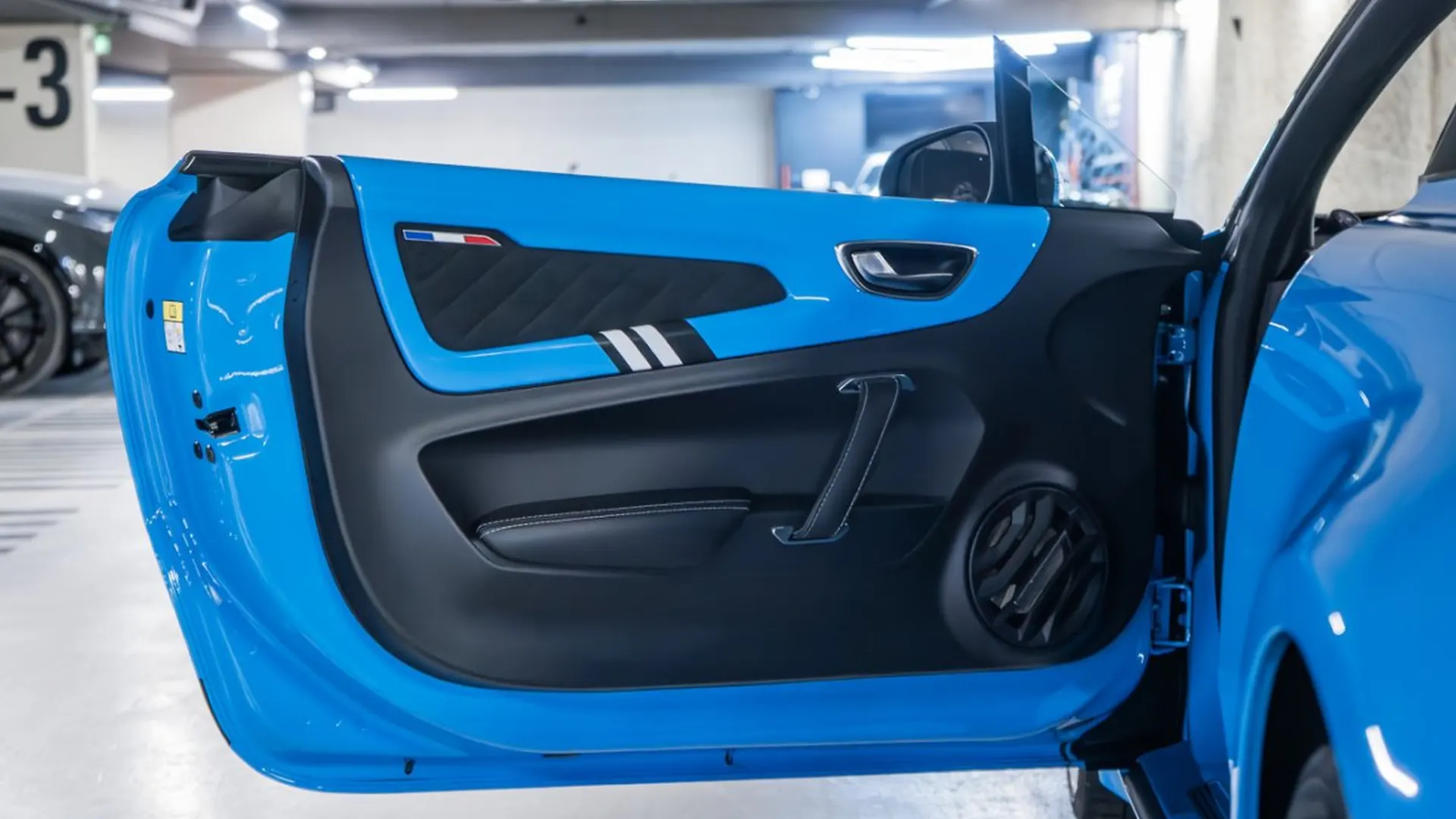 Alpine A110 — photo 22