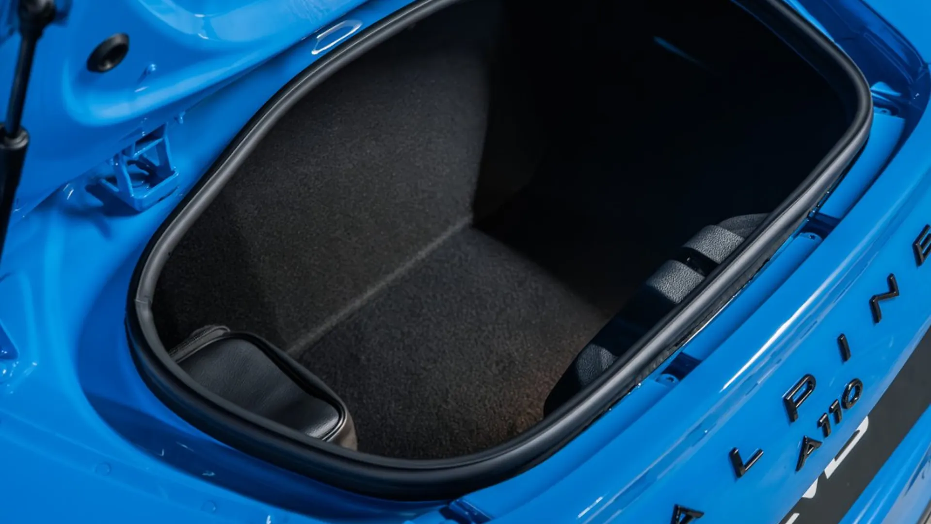 Alpine A110 — photo 30